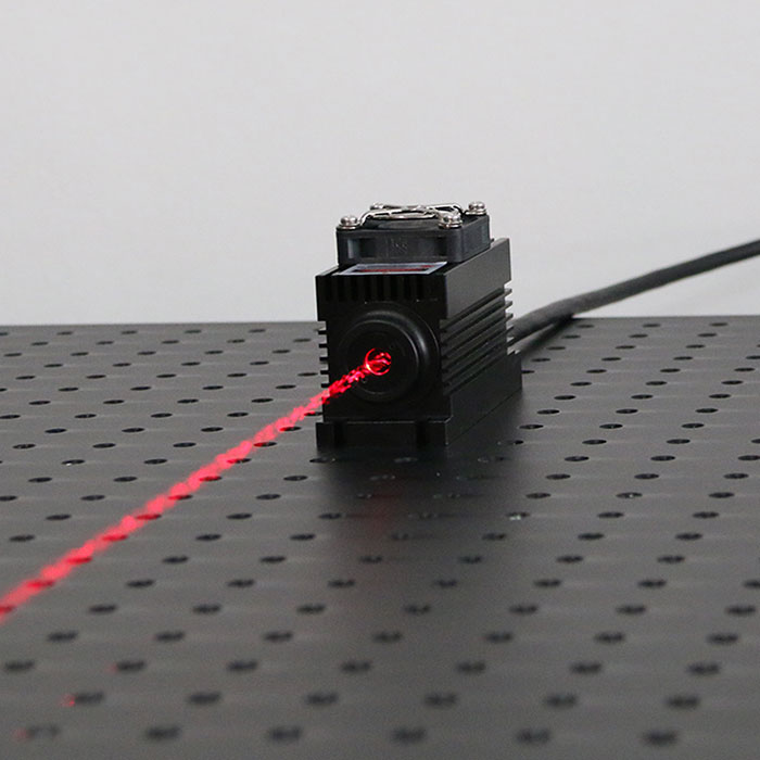 689nm 1W Diode Laser Source Red Semiconductor Laser Beam